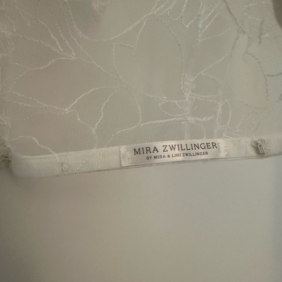 Mira Zwillinger Ness Topper - Picture 7 of 12